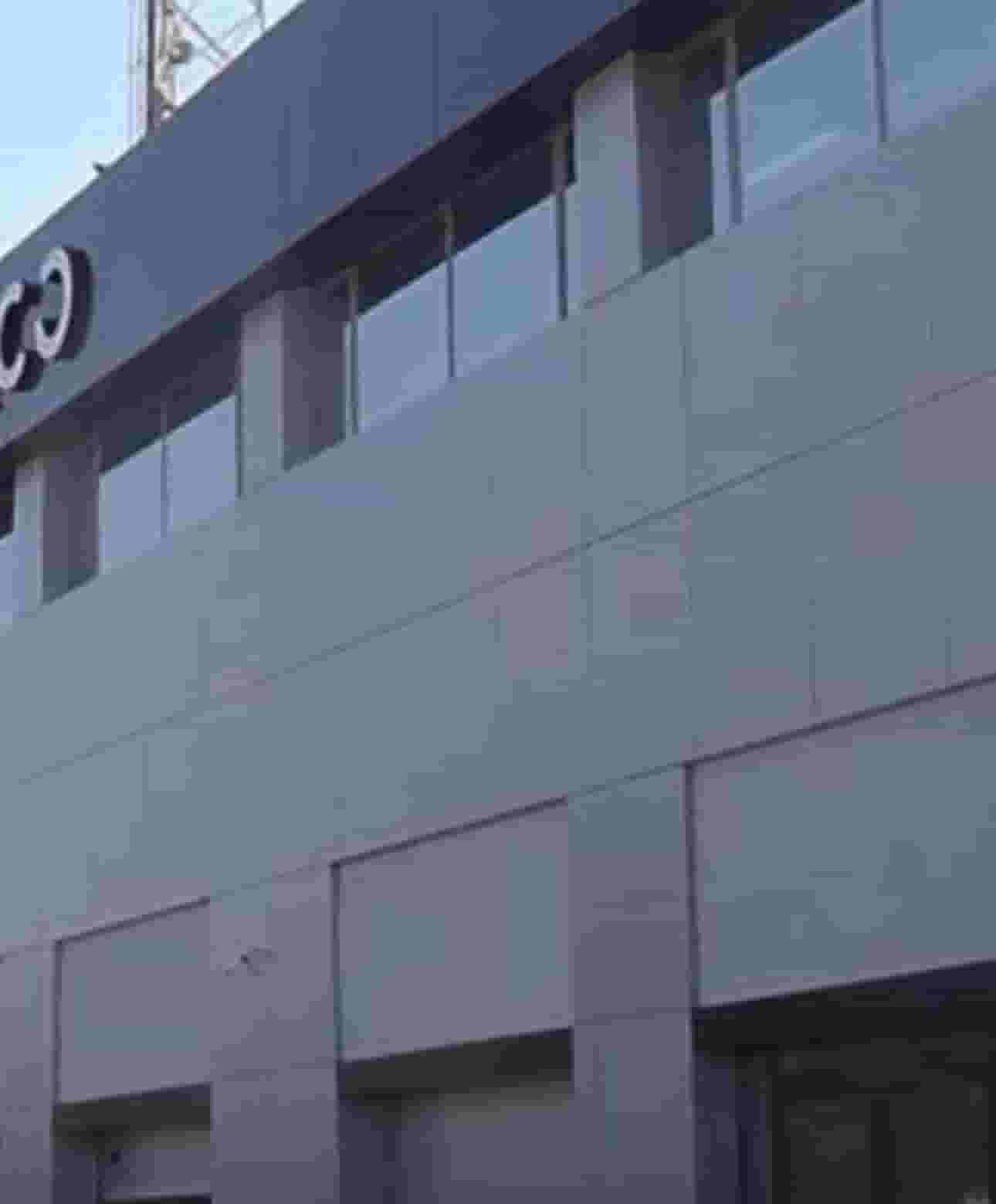 For sale, there is an industrial unit in Shweikh