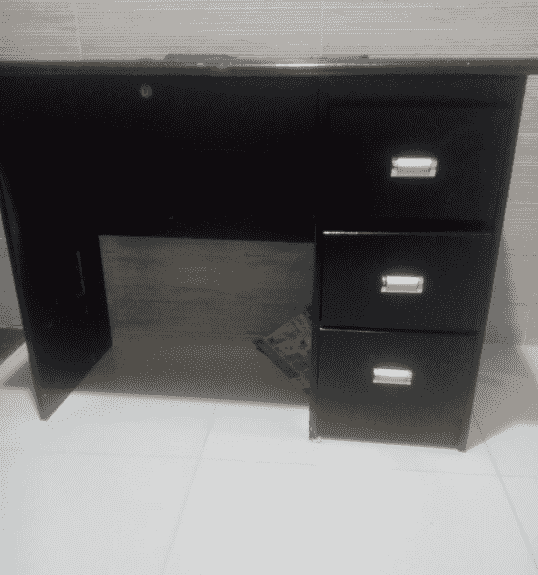 Office in excellent condition