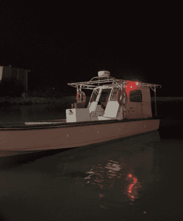 For sale a boat model 1997 32 feet 
