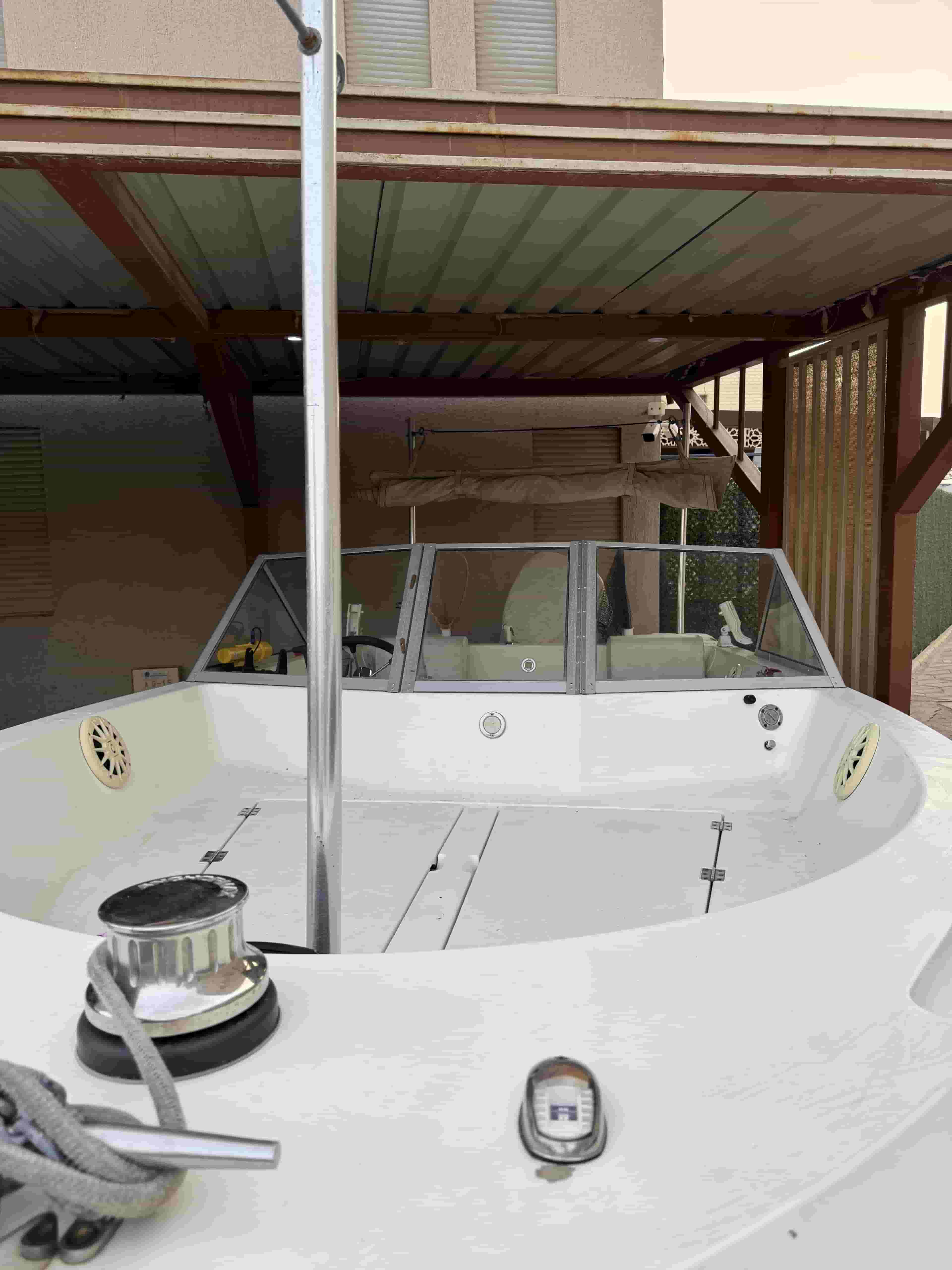  For sale an 18-foot Omani cruiser model 2009