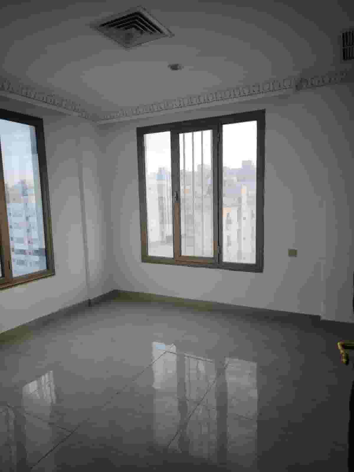 للإيجار عمارة في المنقف