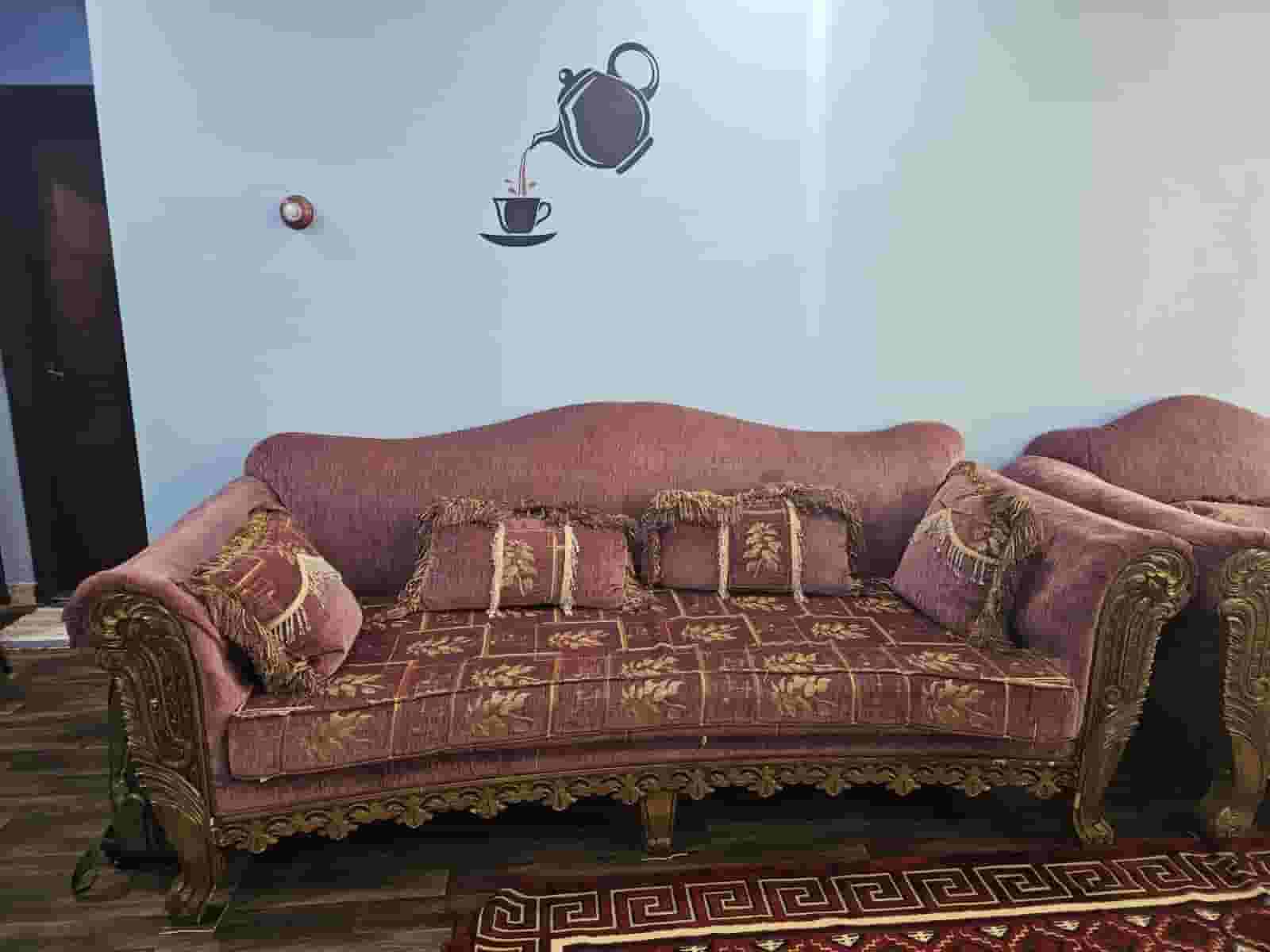 طقم كنب للبيع 