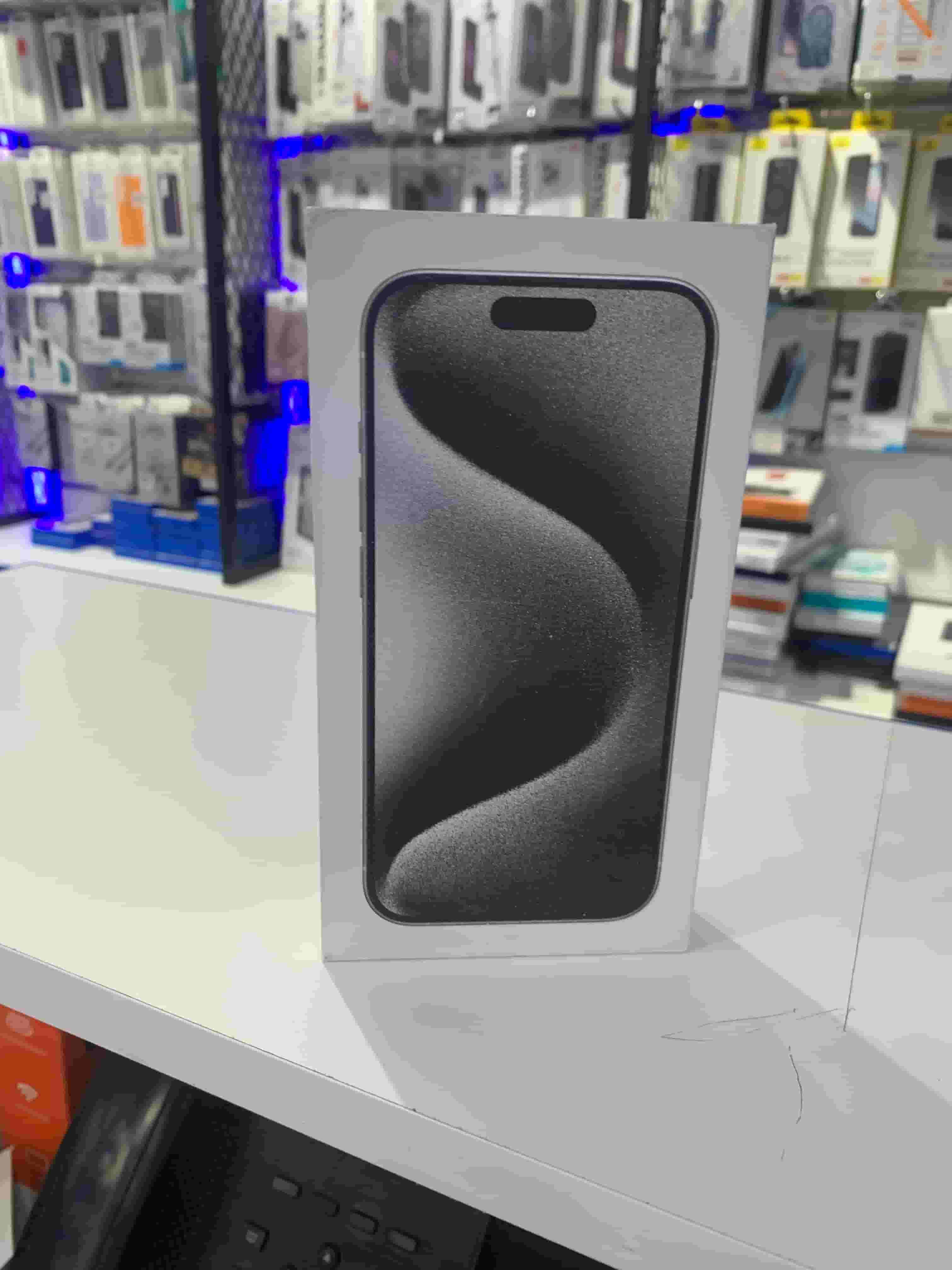 Iphone 15 pro 128b White titanium