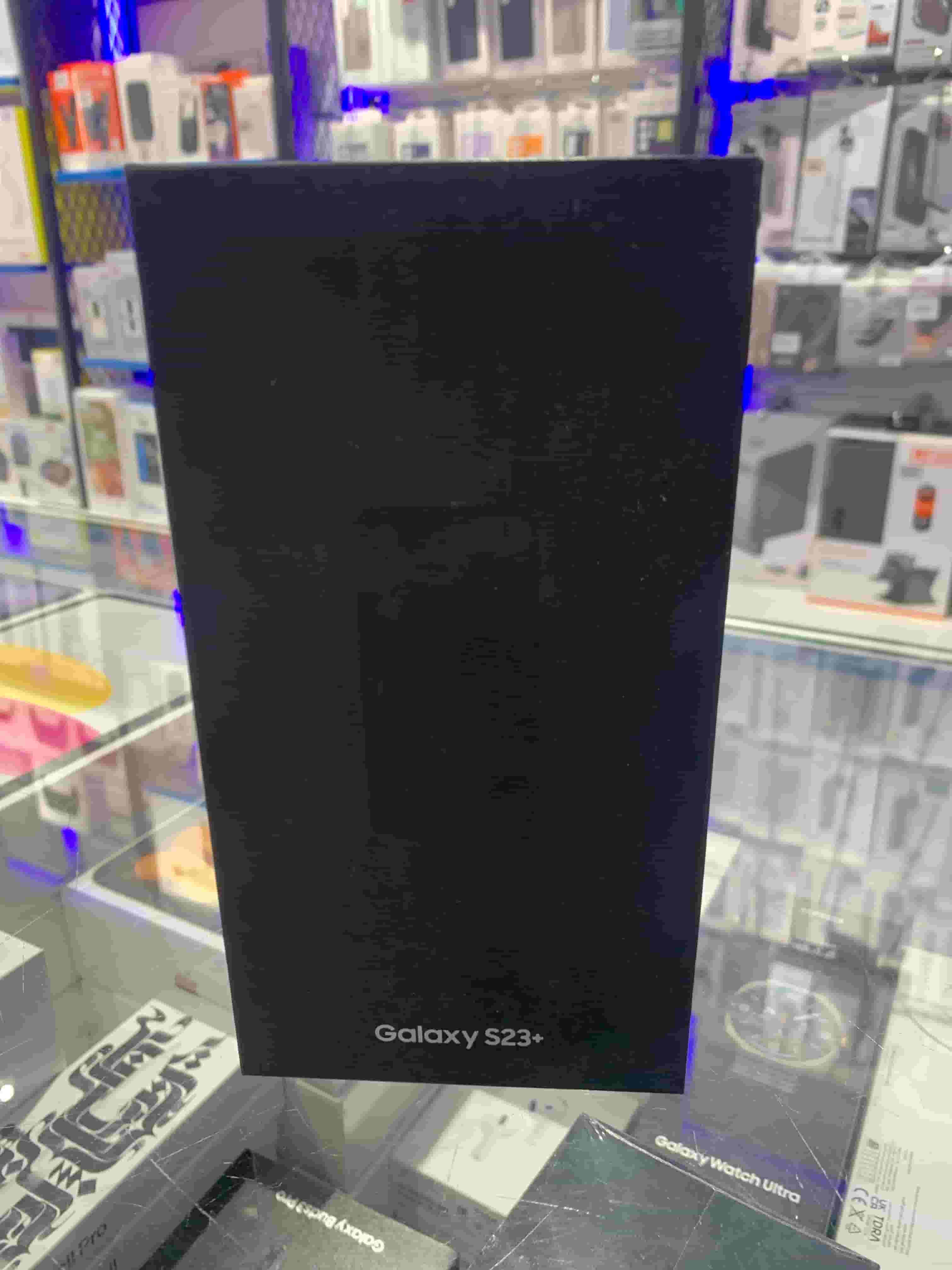 Samsung S23 plus
