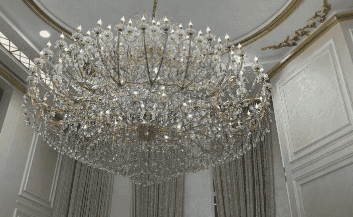For sale a luxurious chandelier 