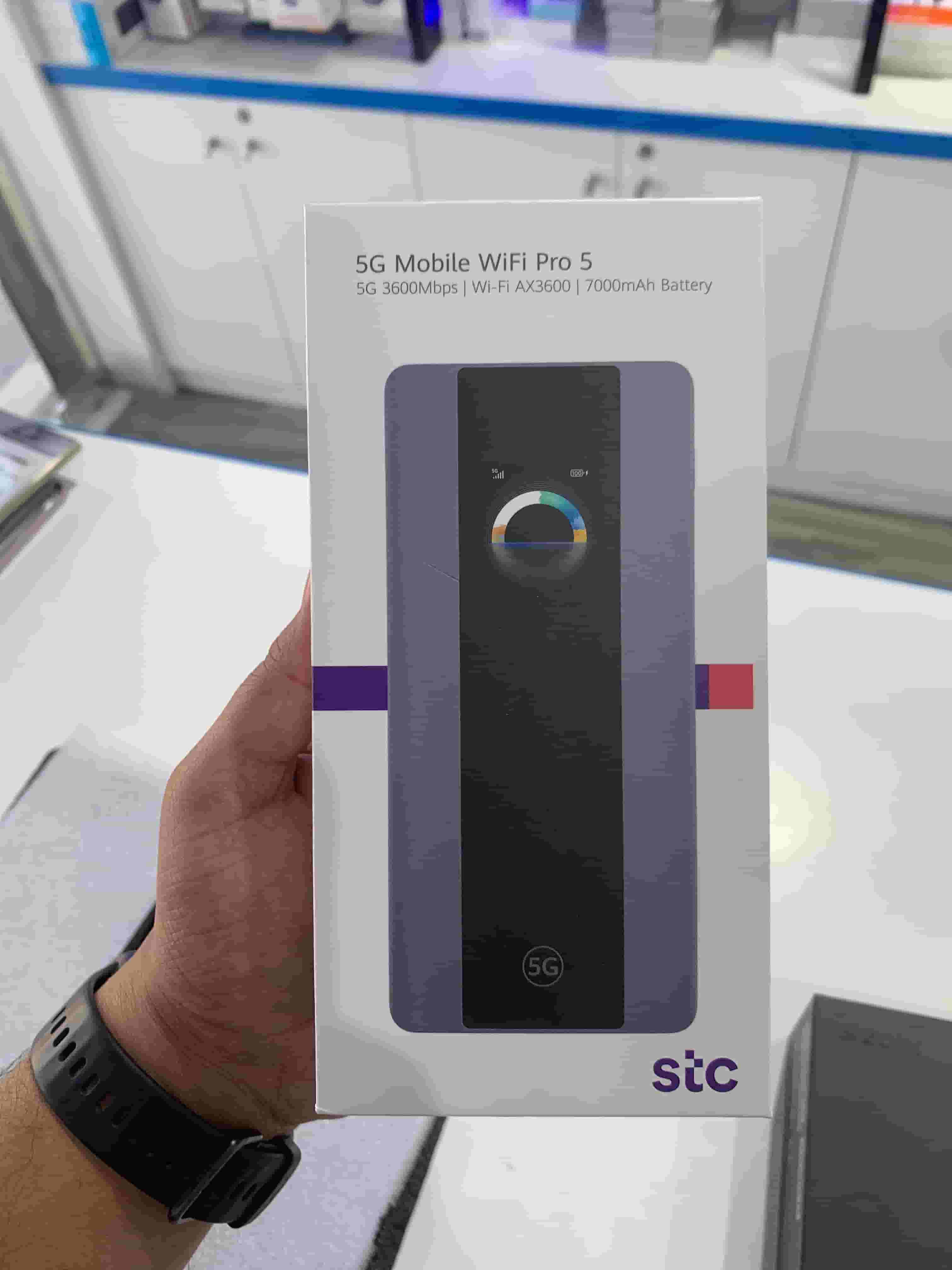 5G Pro 5STC Portable WiFi