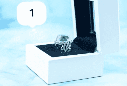For sale special rings and precious stones 