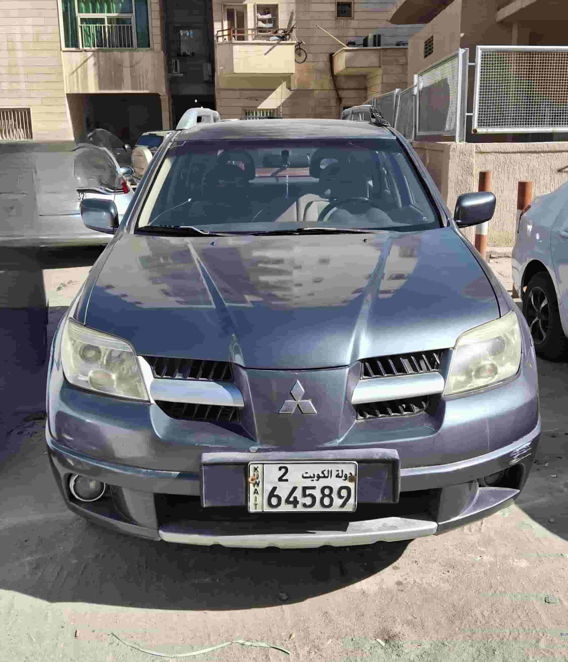 Outlander 2006 car for sale