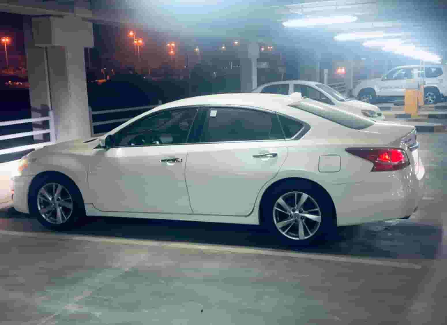 Nissan Altima 2013 - V6