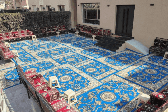 تأجير طاولات وكراسي وزينة للمناسبات