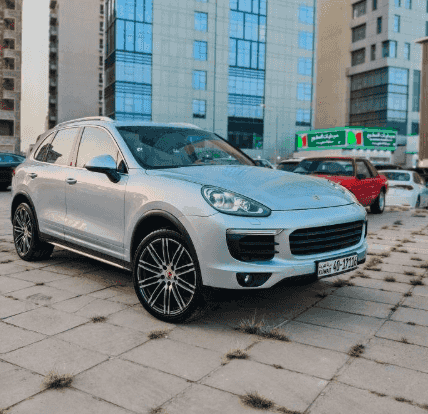 Porsche Cayenne model 2016 