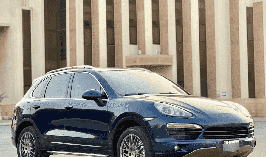 Porsche Cayenne S model 2014