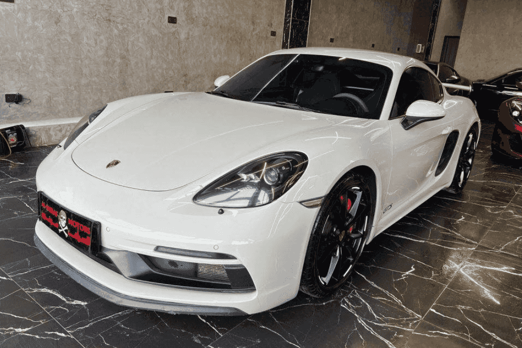 للبيع بورش كايمن GTS موديل 2019