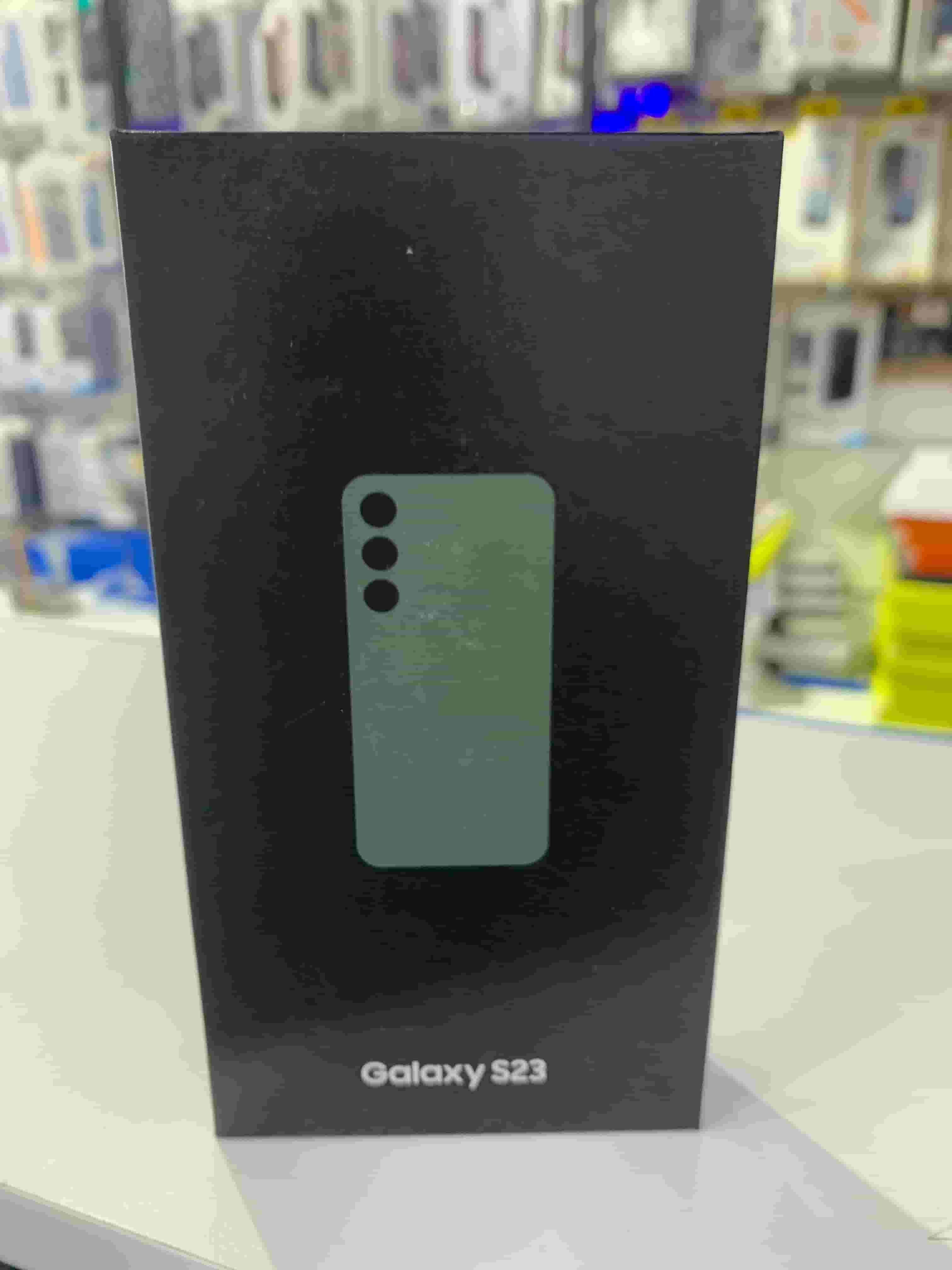 Samsung S23 