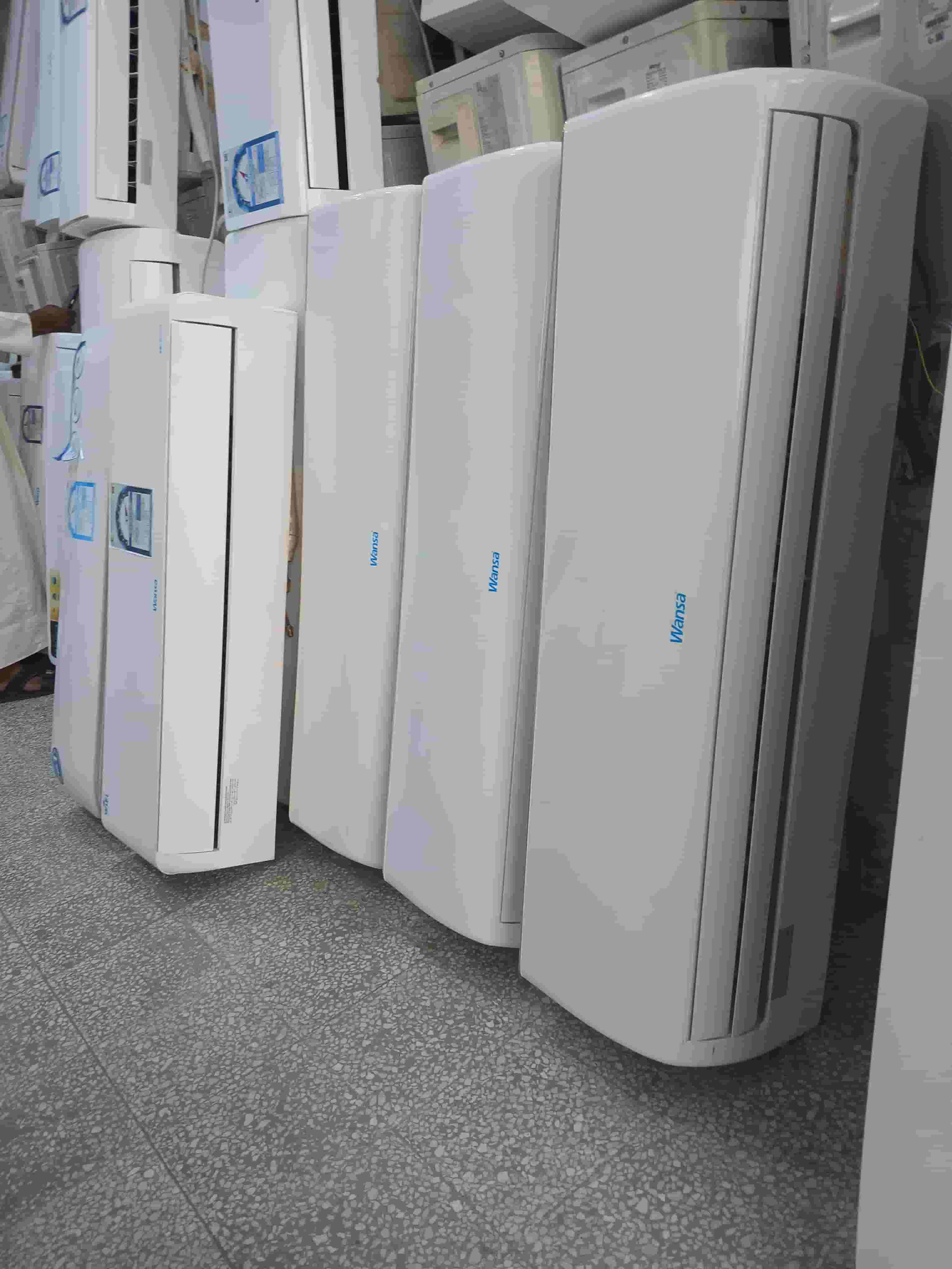Used air conditioners for sale, almost new, used by companies