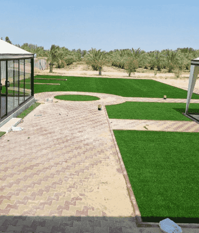 Integrated services in interior landscaping