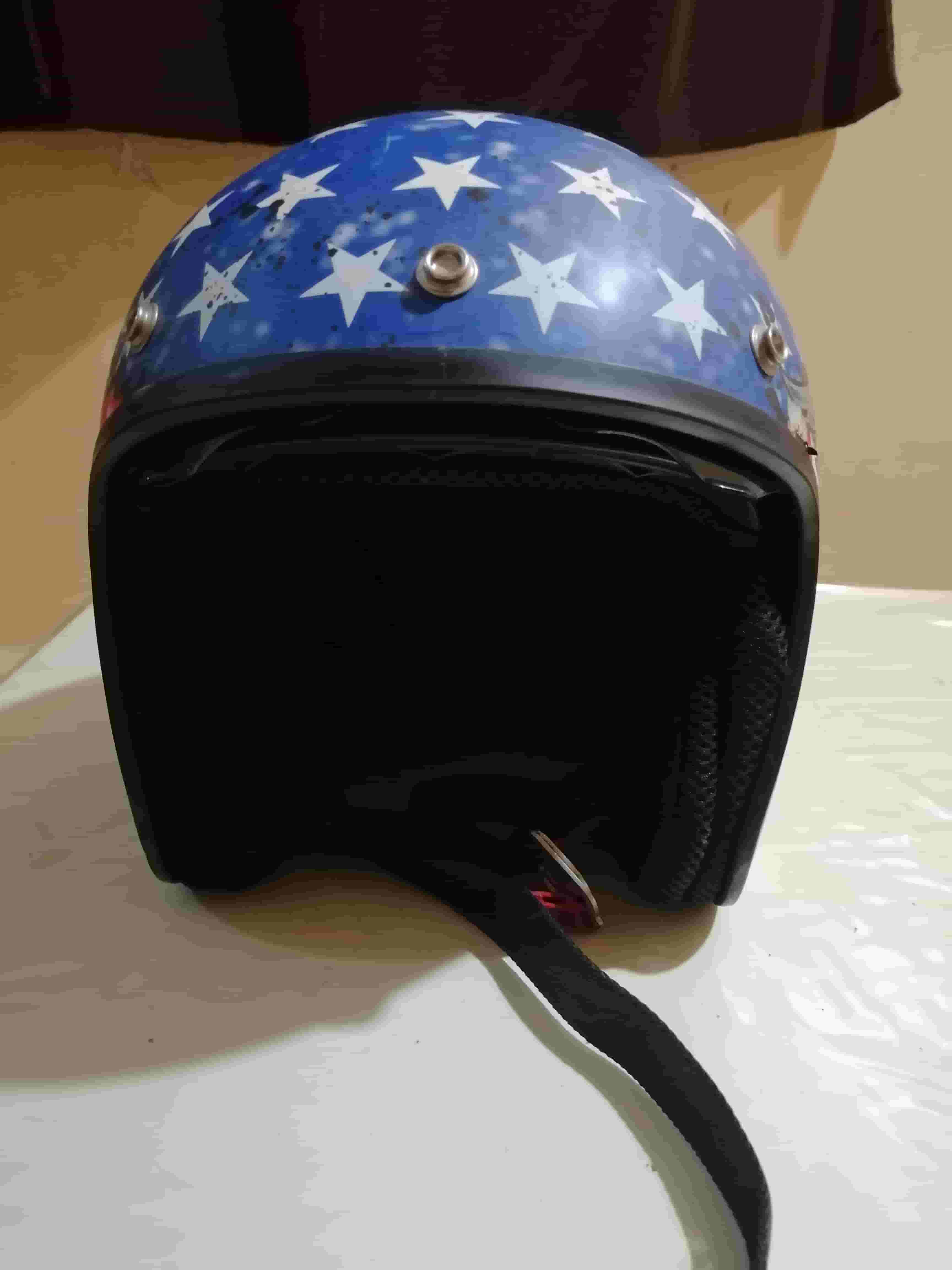 (4) motorcycle helmets for sale