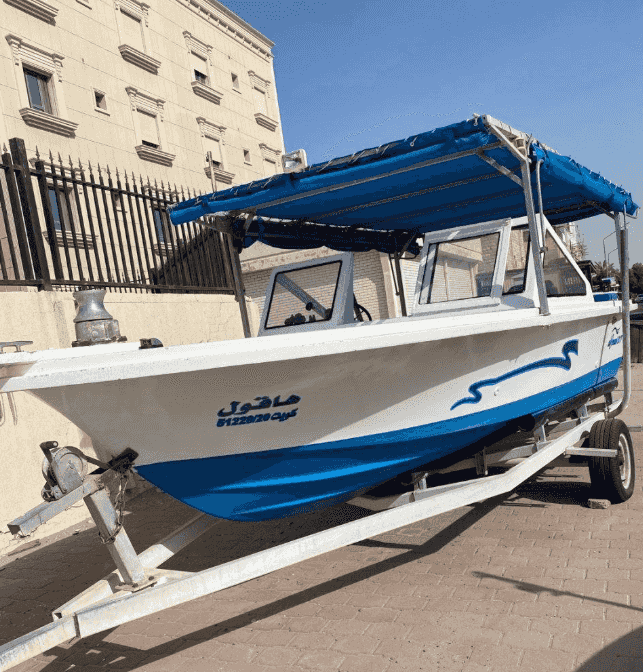 For sale an Omani cruiser 