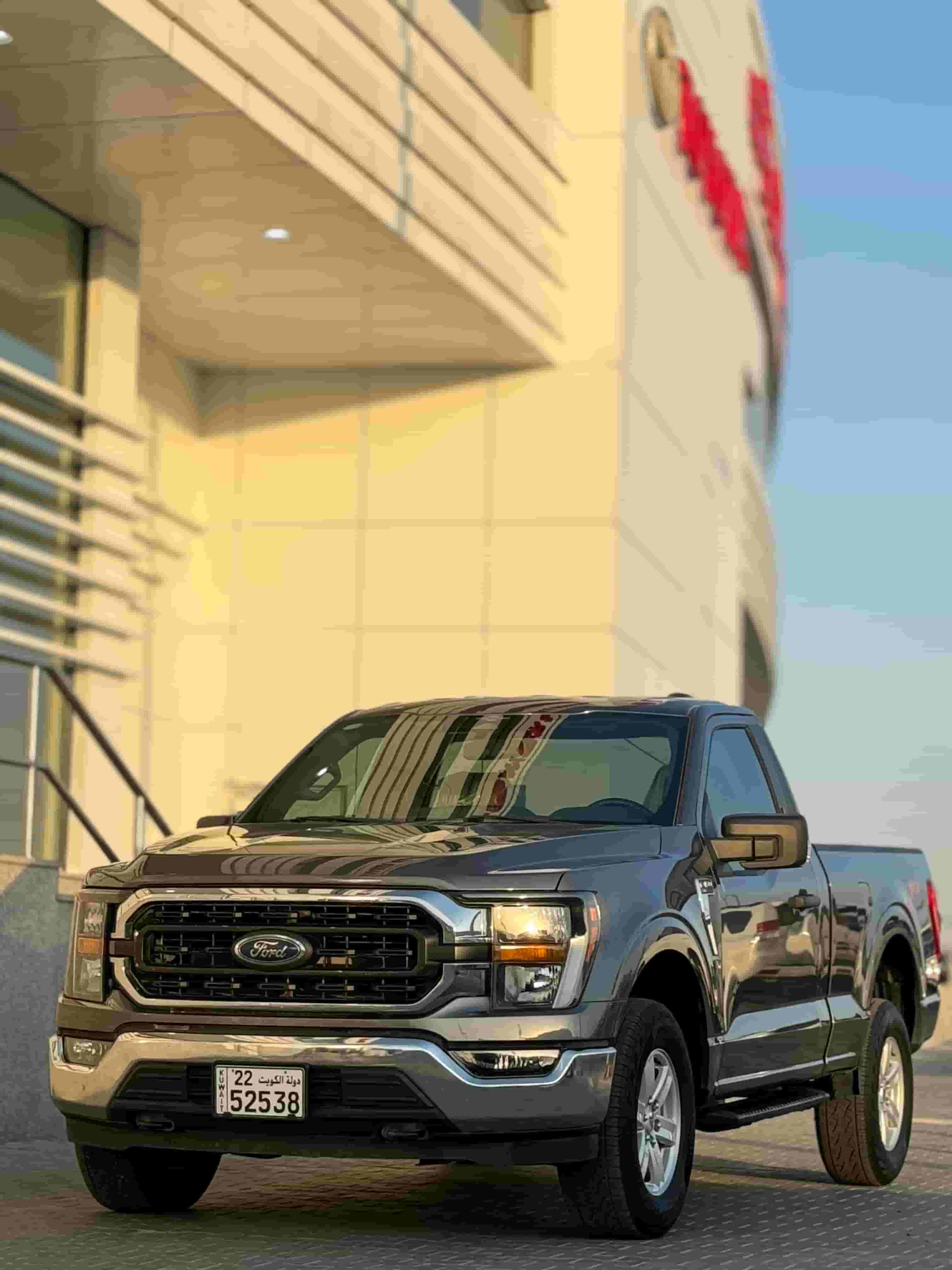 For sale and I want to buy Ford F150! 2023 model