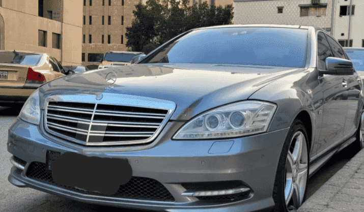  Mercedes Benz S600 model 2010