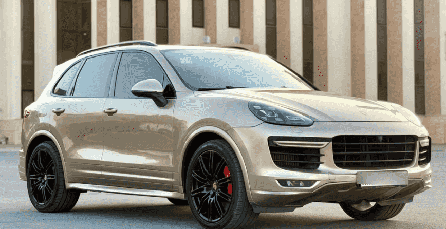 Porsche Cayenne GTS model 2016