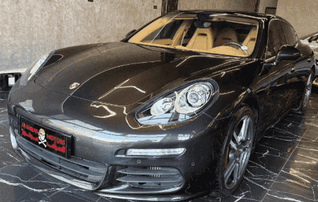 Porsche Panamera S model 2014
