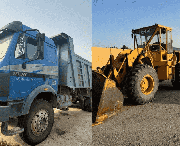 Heavy equipment set