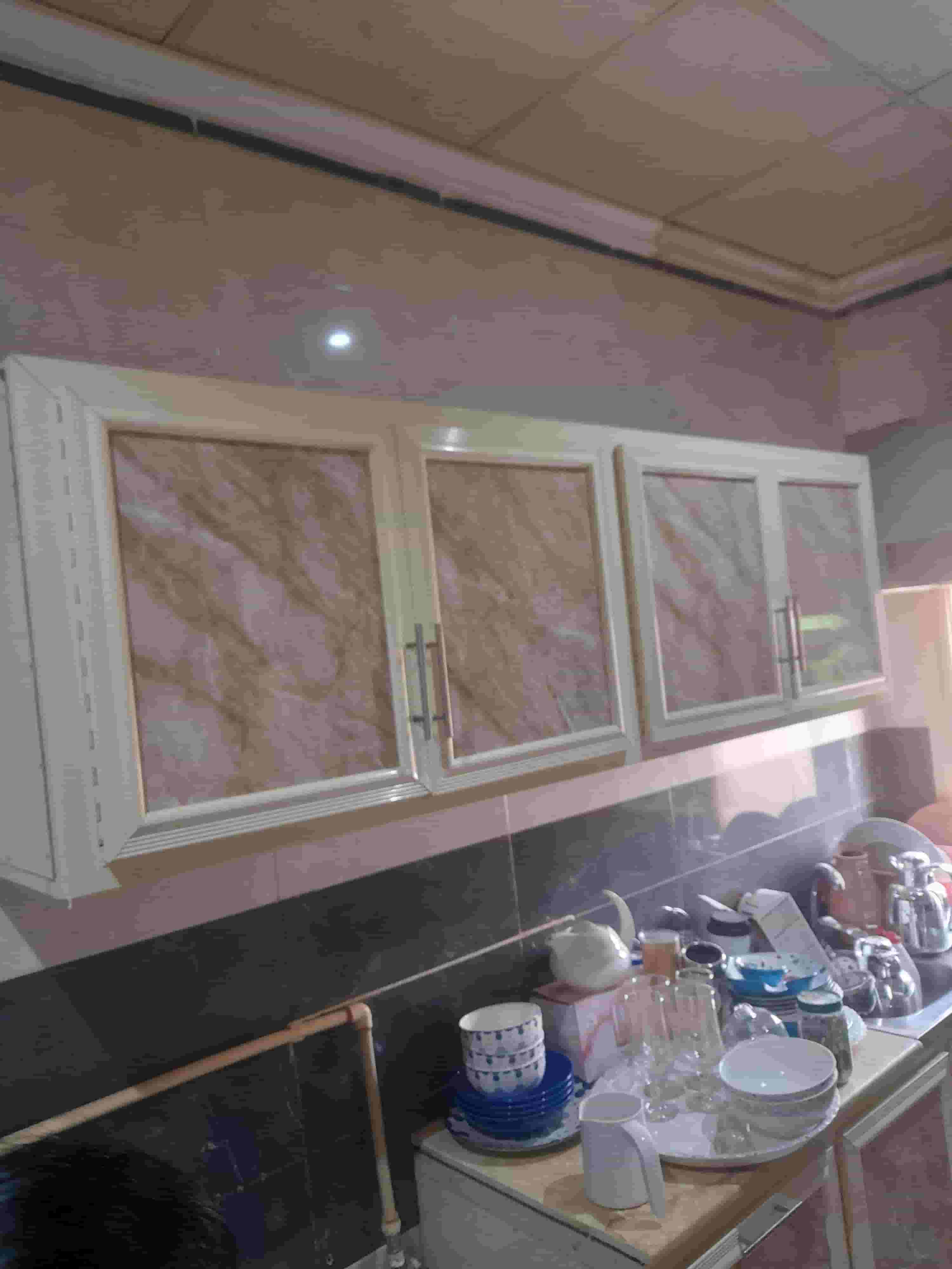 We buy kitchens, cookers and electrical appliances