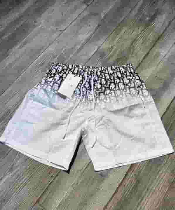Men's clothing 