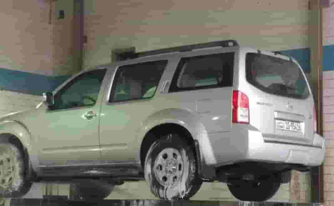 للبيع نيسان باثفايندر موديل ٢٠١٢