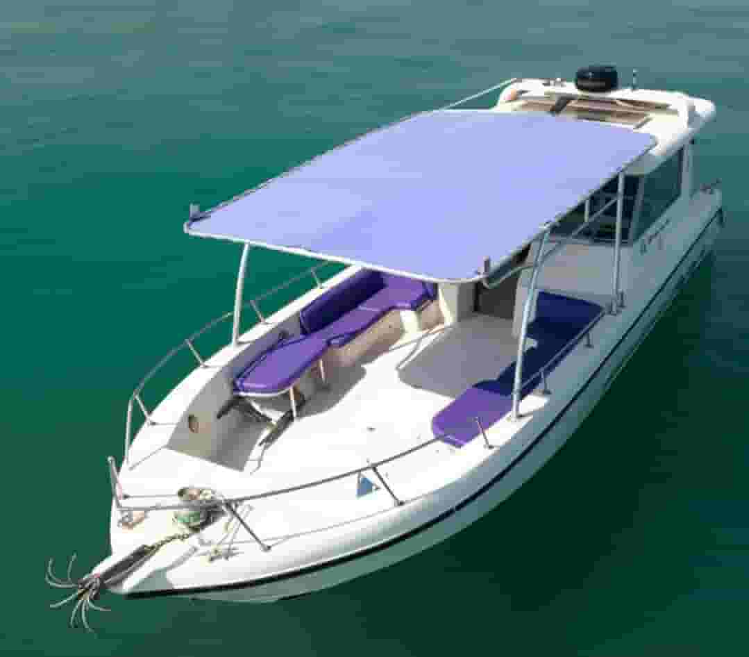 Make your vacation memorable with a luxury yacht and cruiser rental