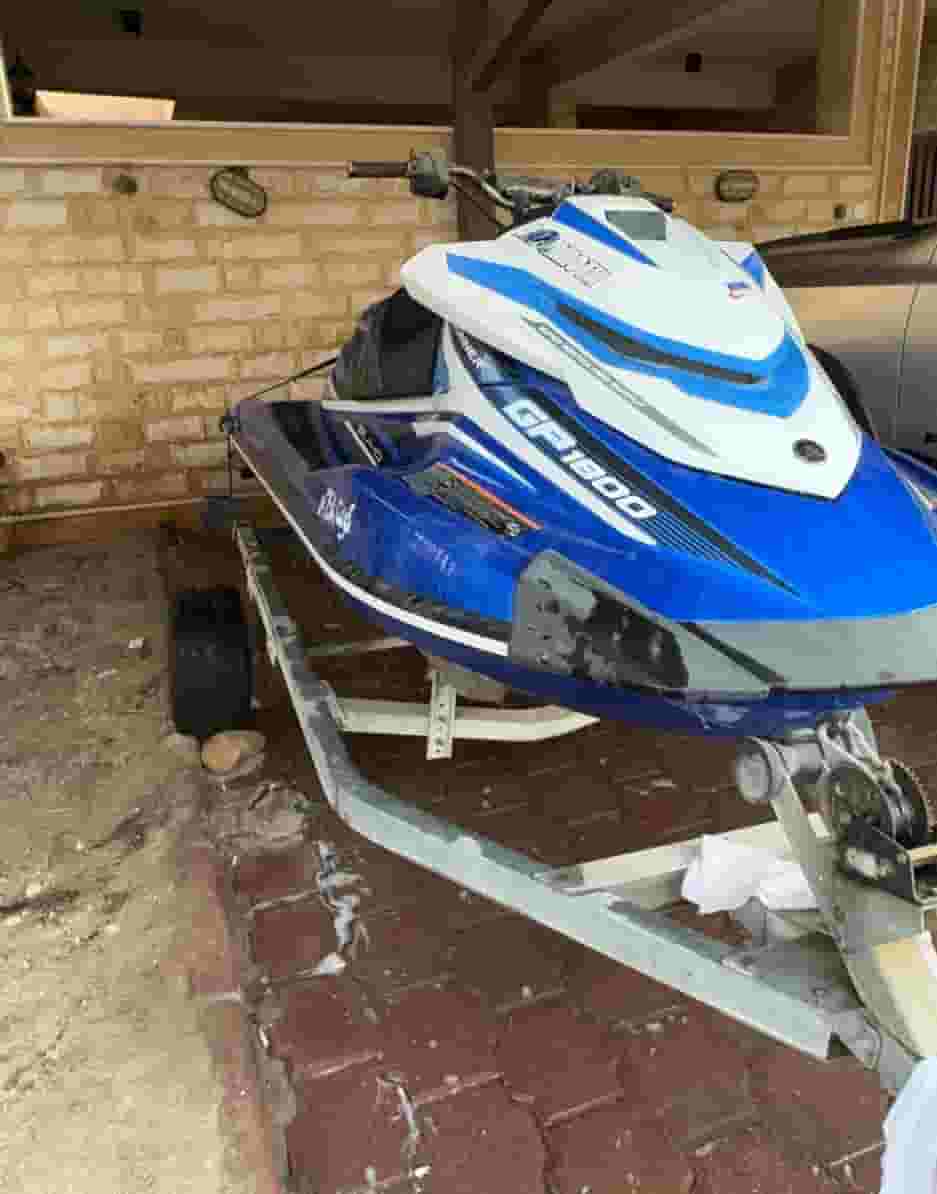 Yamaha jet ski