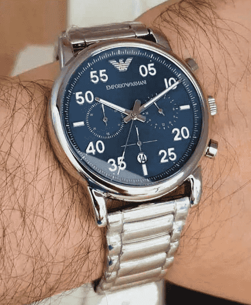 For sale a watch 