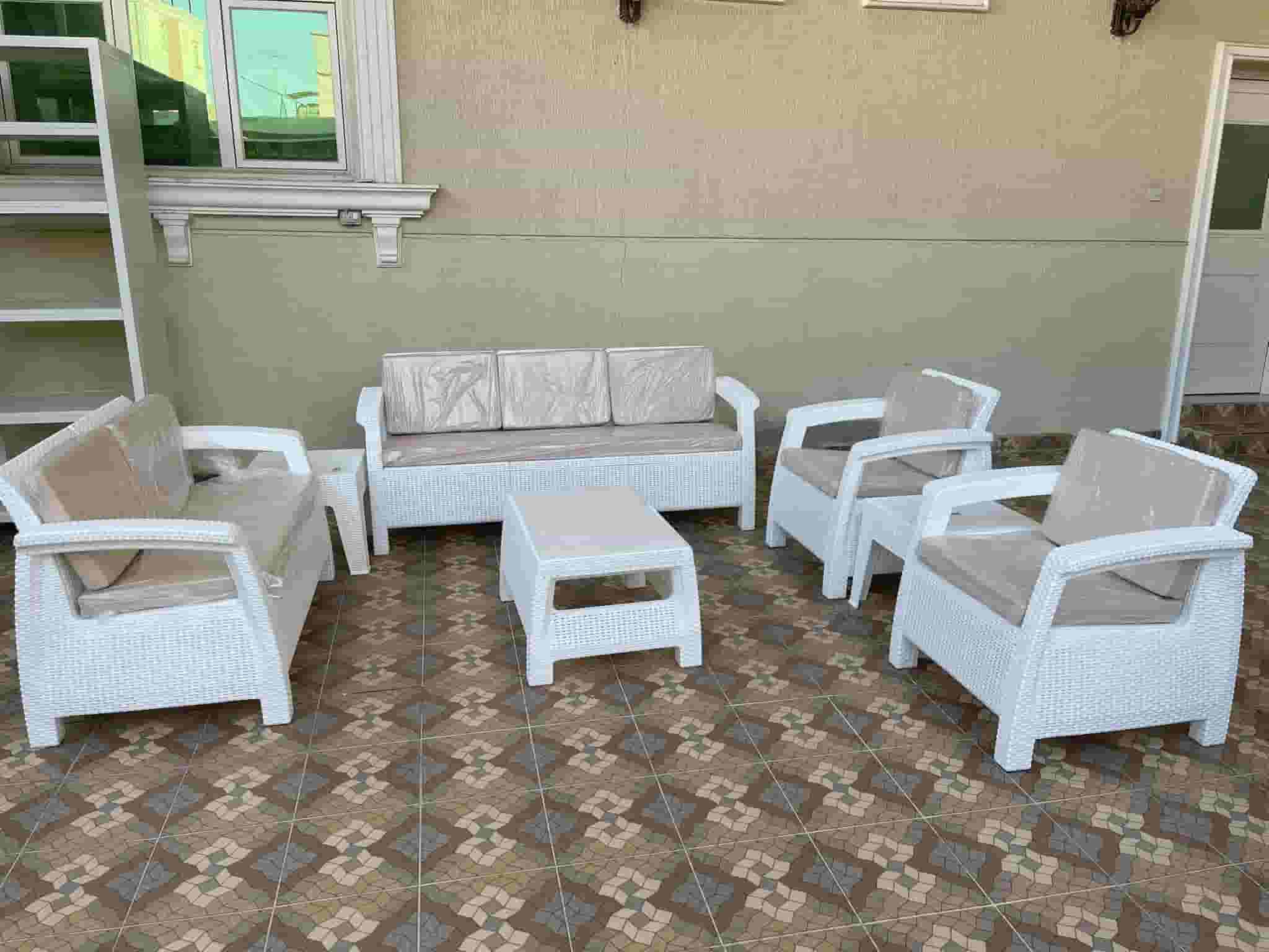 جلسات بلاستك خارجيه