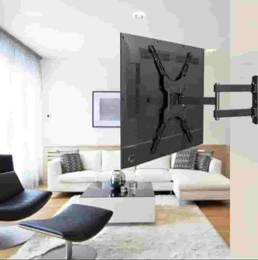 TV installation technician 