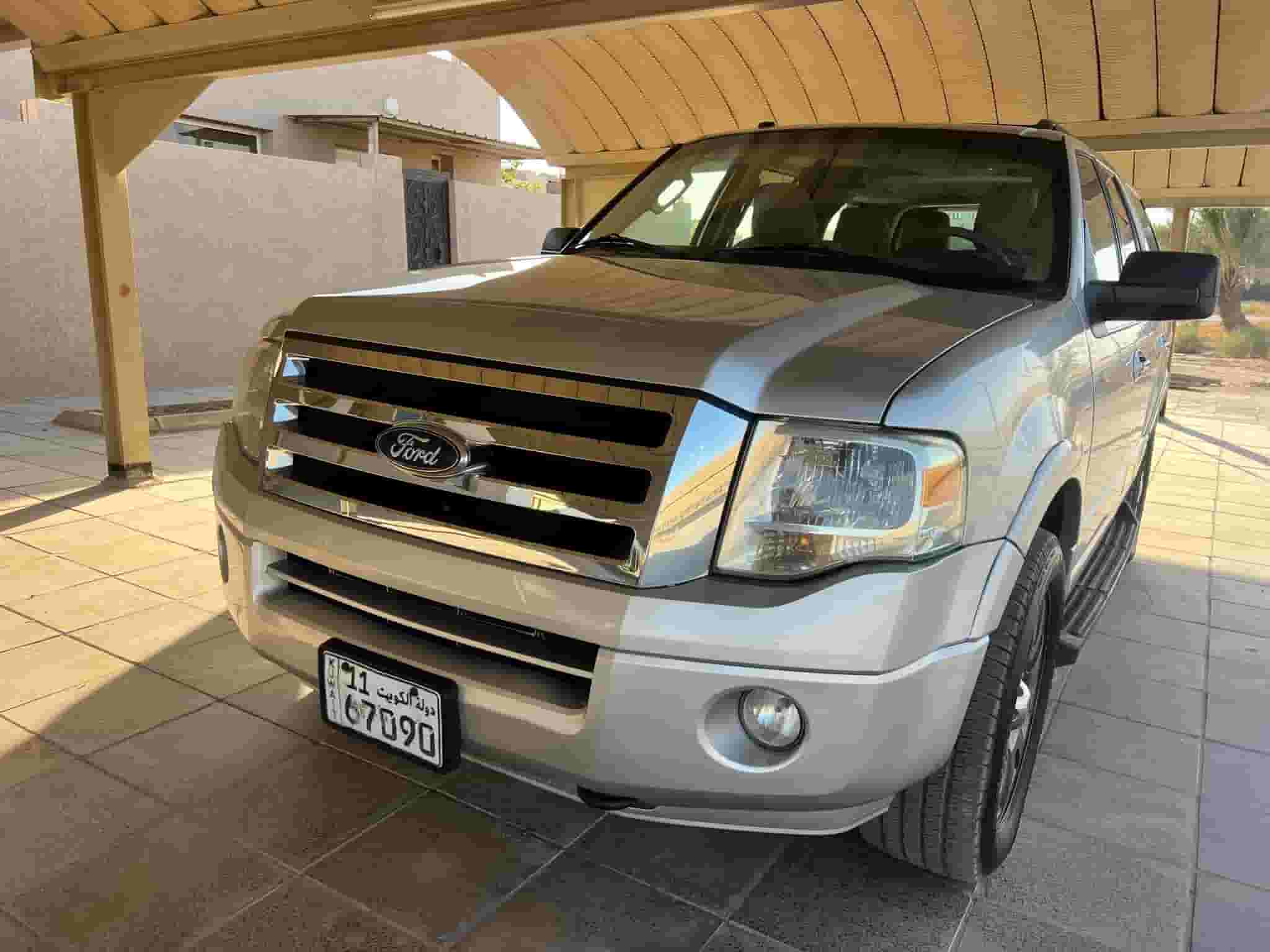 Ford Expedition 2012