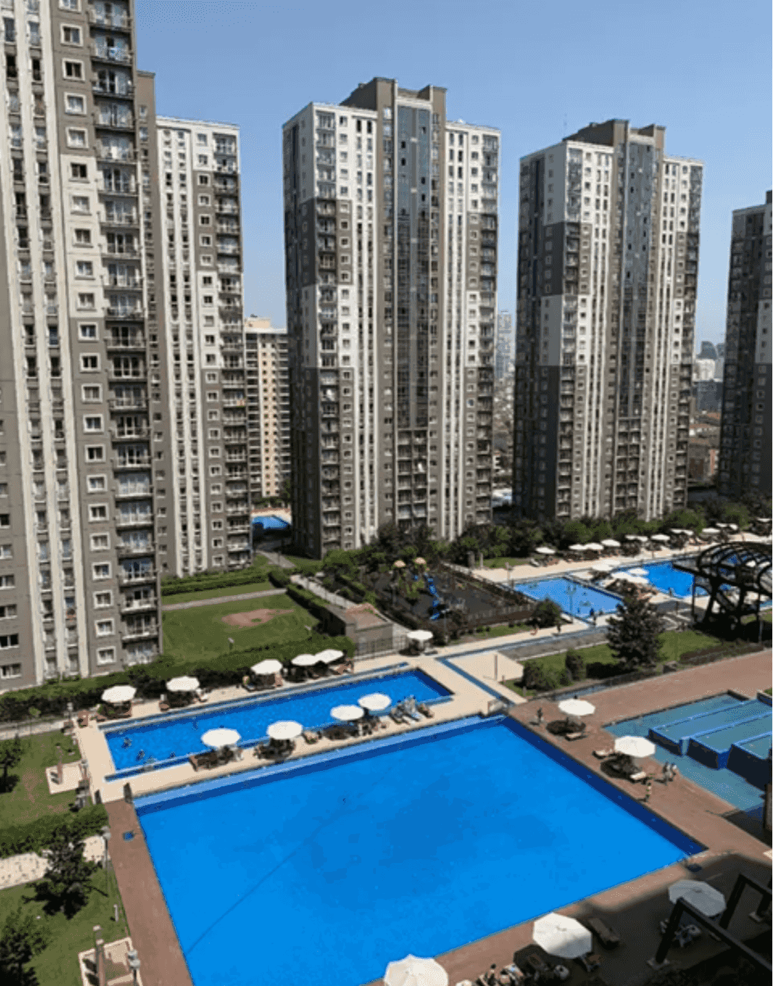 For sale an apartment in Istanbul, Europe, Beylikdüzü, Esenyurt