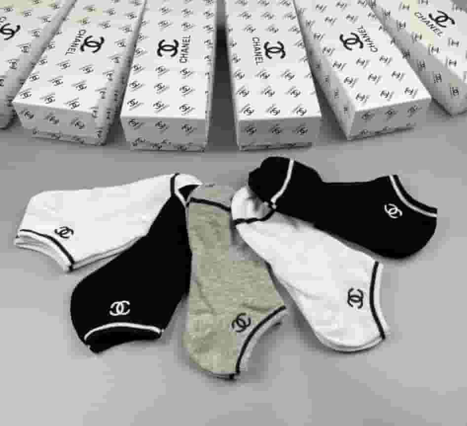 للبيع شرابات ماركة