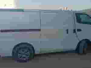 للبيع باص نيسان مقفول موديل 2020