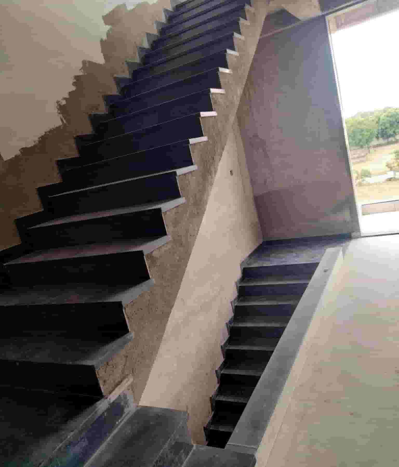 ابومحمد للسيراميك والرخام