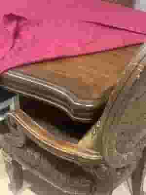 طالولة طعام مستعمل