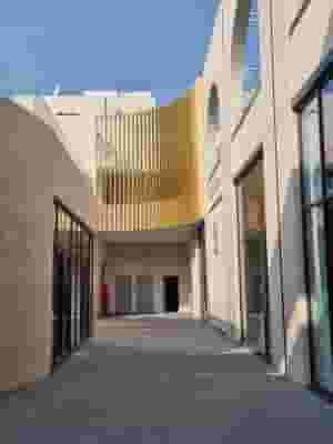 محلات للإيجار في مجمع راقي جديد بمساحات مختلفه