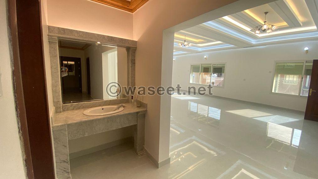 Floor for rent in Al Rawda, Block 1  9