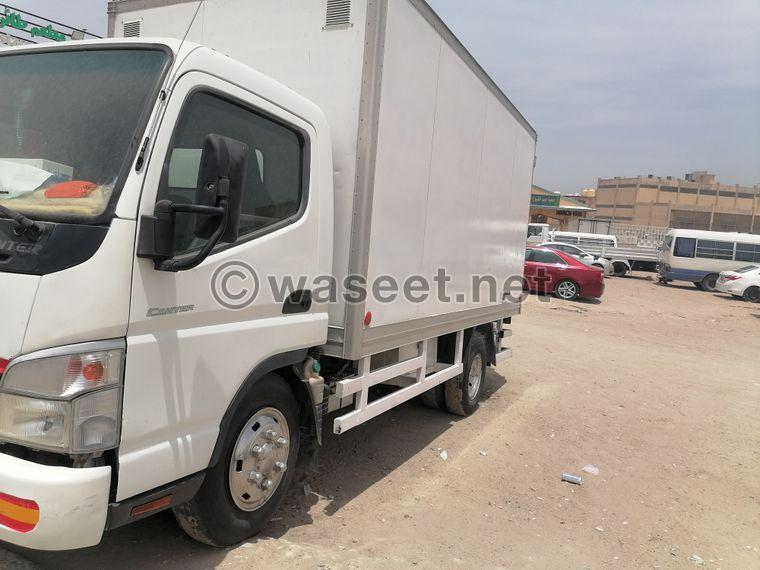 Mitsubishi Half Lorry Model 2013  0