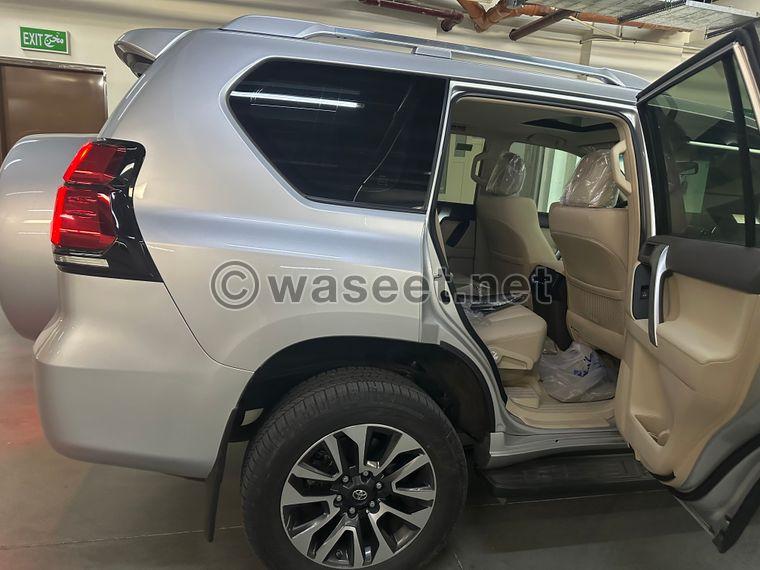 Toyota Prado 2022 with full V6 options  3