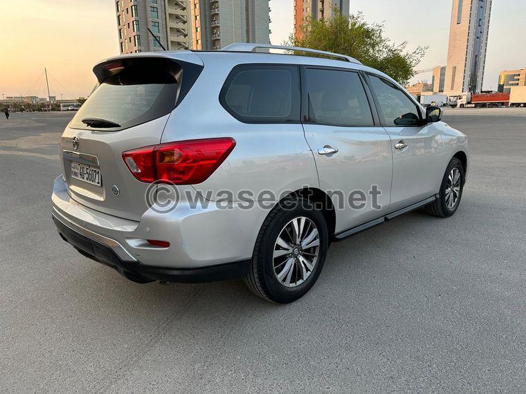 Nissan Pathfinder 2018 in rare condition 7