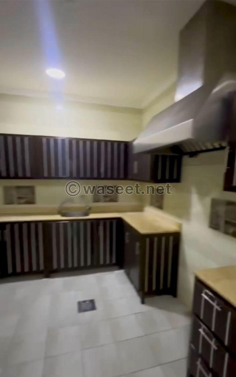 Spacious apartment in Rumaithiya, 3 rooms 2