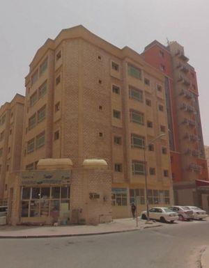 For sale a building in Mahbulah Q1