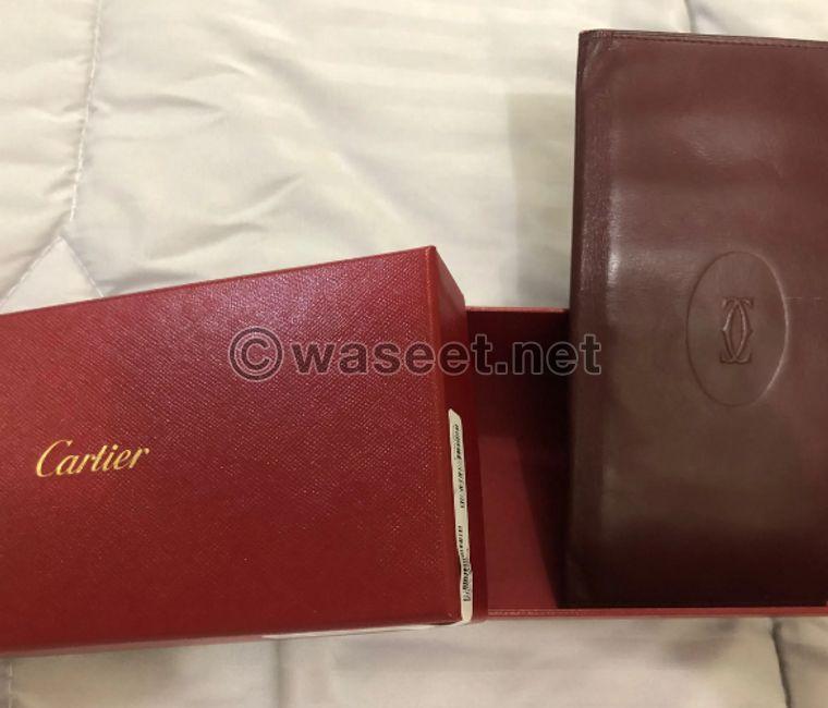 A rare opportunity to sell two international brand wallets 0