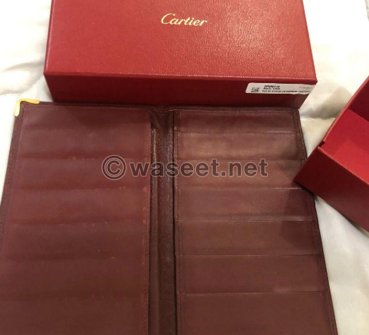 A rare opportunity to sell two international brand wallets 1